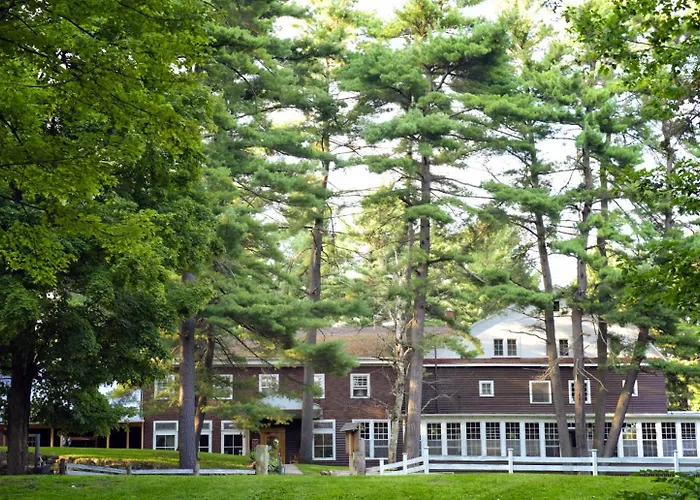 Pine Lodge
