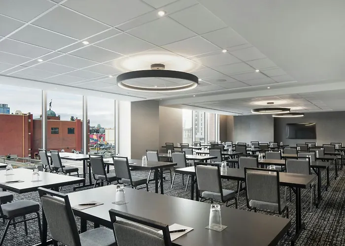 Ac Hotel By Marriott Ottawa Downtown