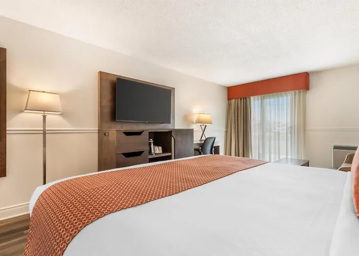Best Western Smiths Falls Hotel