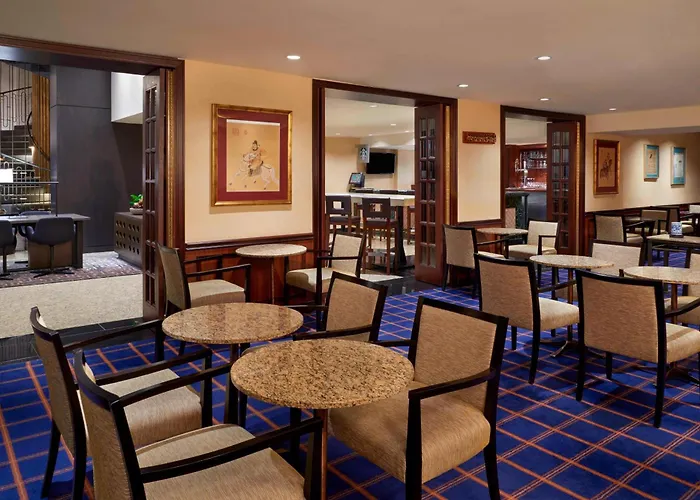 Sheraton Ottawa Hotel